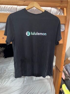 lululemon reflective Logo Tee